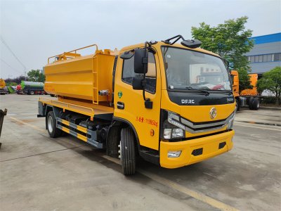 下水道高壓沖洗加抽吸聯(lián)合疏通車(chē)、清洗吸污車(chē)配高壓清洗泵和真空吸污泵